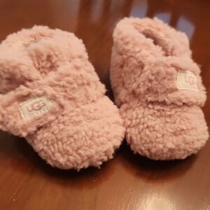 ugg baby booties sherpa